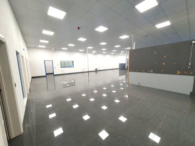 Unit 1, Watford Bridge Industrial Estate, New Mills, Industrial/Logistics For Sale - 20250905_105221.jpg