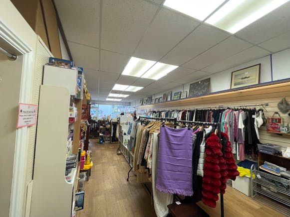 1 Sedlescombe Road North, St. Leonards-on-Sea, Retail To Let / For Sale - IMG_4005.JPEG