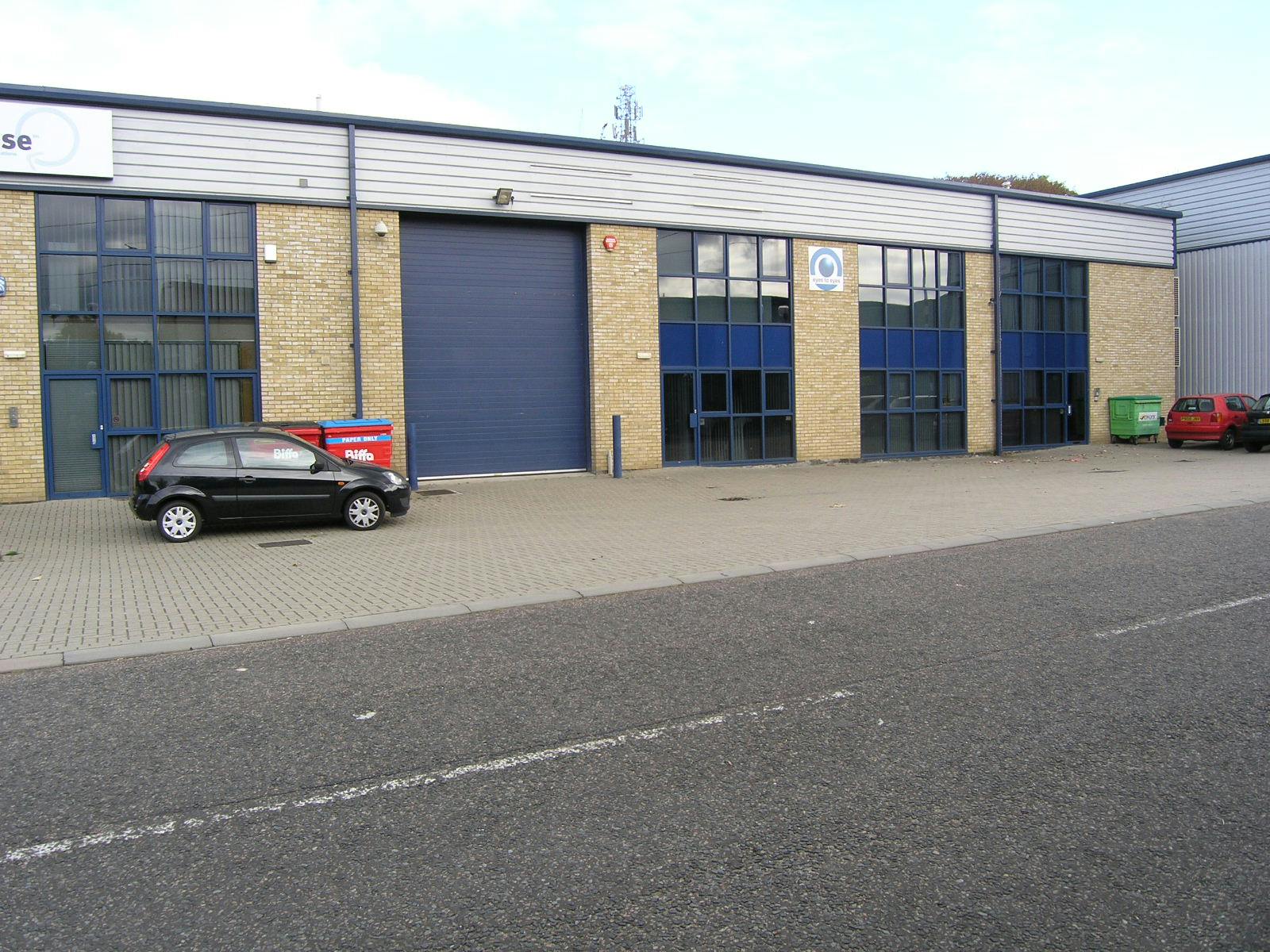 Units E & F West Side Business Centre, Harlow, Industrial To Let / For Sale - Picture 016.jpg
