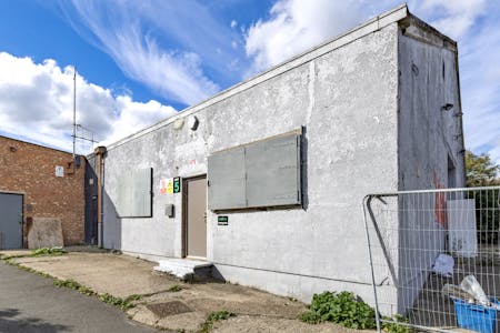 The Old Bakery, Lower Gower Road, Royston, Industrial/Logistics / Investment For Sale - IMG_4637HDR.jpg