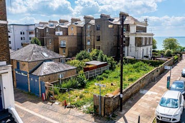 1 Clifton Mews, Southend-on-Sea, Development / Land For Sale - 1cb0bc14c677645bd220409f3650fe73845f7a20.jpg