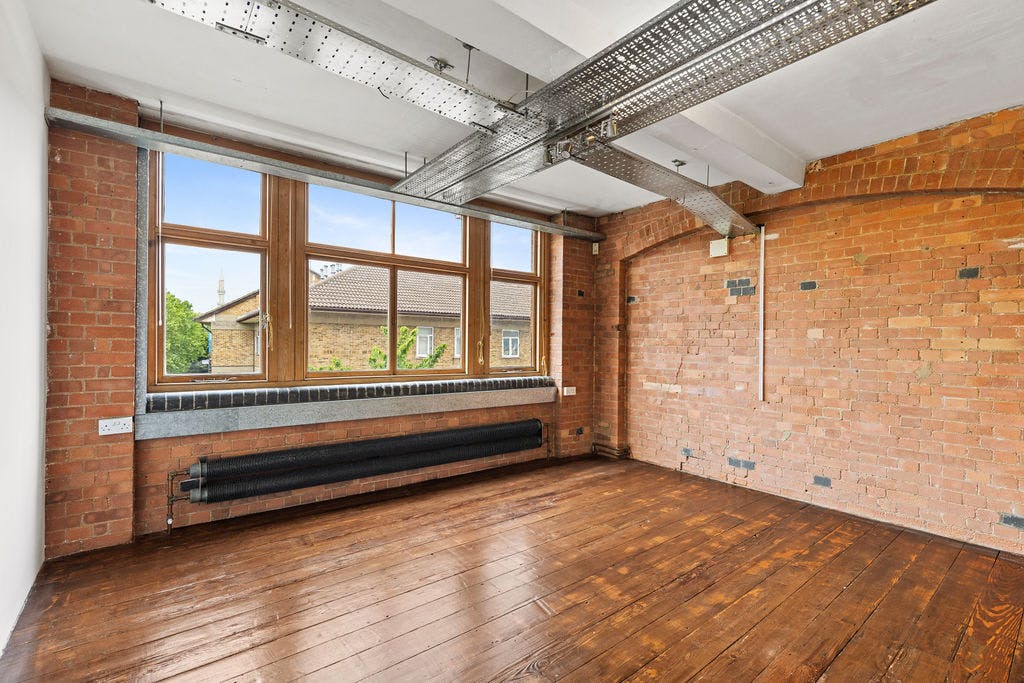 138 Kingsland Road <span>E2</span>