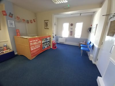 Units 1+2 The Professional Centre, Shrewsbury, Healthcare / Office / Other - Health / Nursery / Church / Education To Let - 20241126_110700.jpg