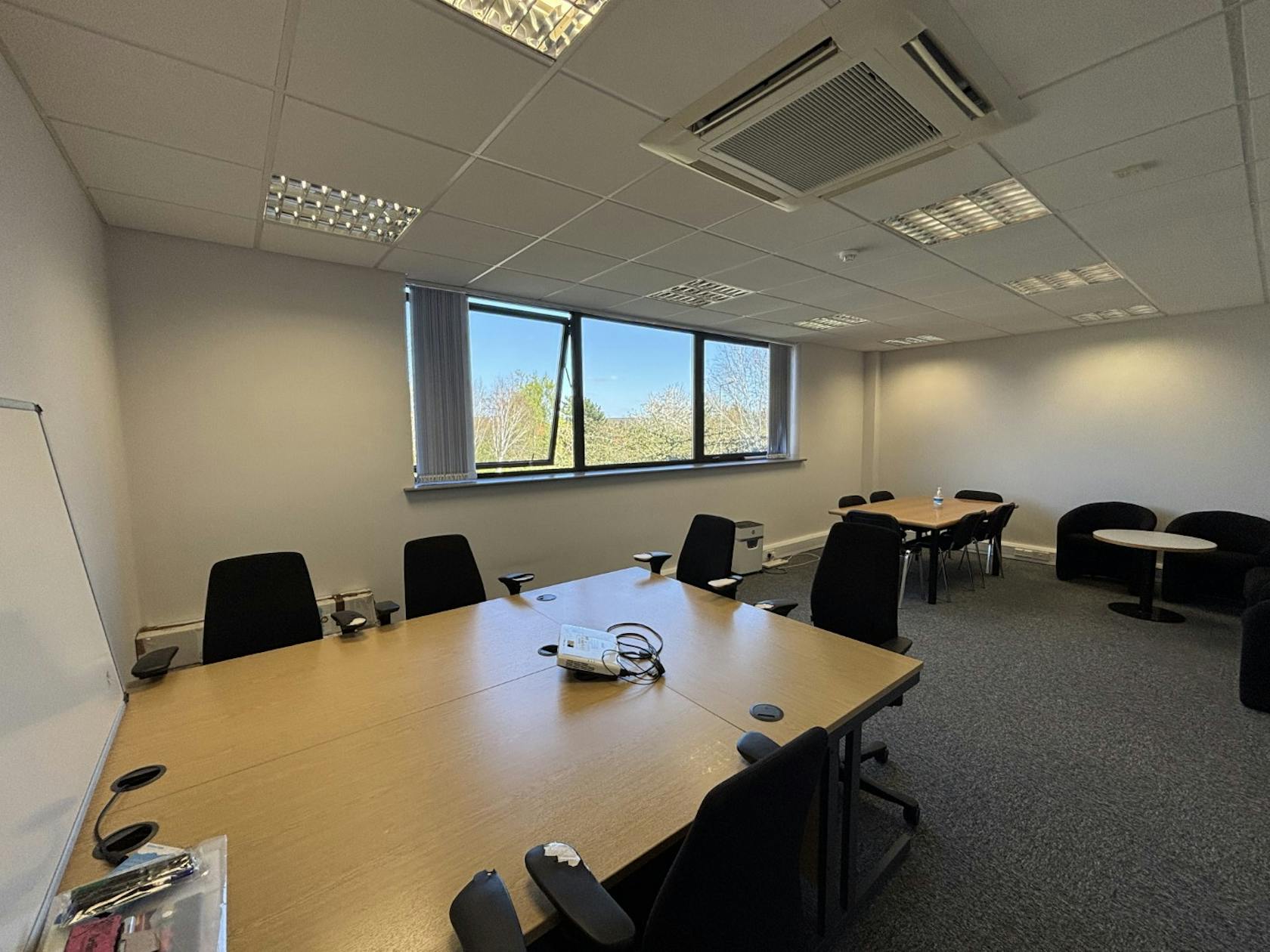 3a Greenwood Court, Bury St. Edmunds, Office / Office To Let - IMG_2377 Large.JPG
