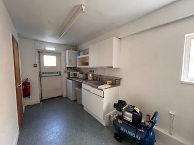 10A Weston Road, Aylesbury, Development / E (Commercial / Business / Service) / Investment / Office / Retail For Sale - WhatsApp Image 20250404 at 133958_5da57d0a.jpg