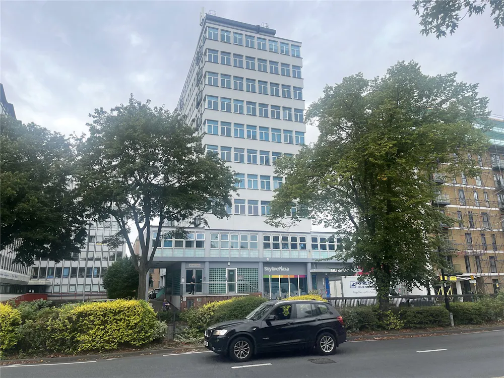 45,Skyline Plaza, Victoria Avenue, Southend-on-Sea, Investment - Mixed use For Sale - DCM230131_03.jpg