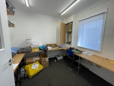 Unit 22, Hillside Business Park, Bury St Edmunds, Industrial/Logistics To Let - IMG_4013.jpeg