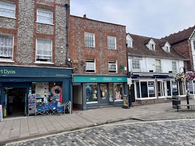Self-contained 1st Floor Office, Thame, Investment / Office / Other For Sale - IMG_8168 2.jpeg