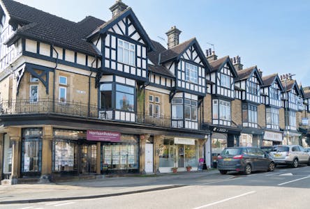 124 / 124A Bolling Road Ben Rhydding, Ilkley, Investment / Residential / Retail For Sale - 124_Bolling_Road_003.jpg
