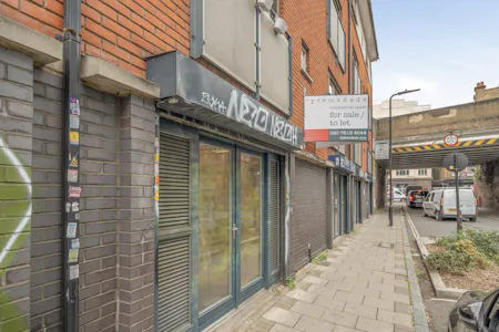 8 Waterson Street, London, Office For Sale - 1470718-3-6a200ffa2a077.jpg