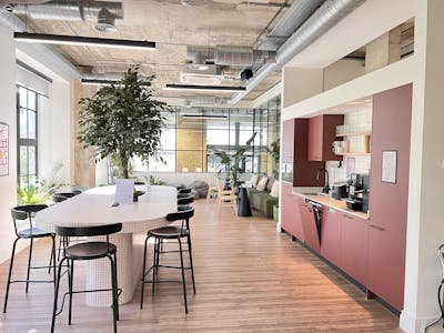 Riley Studios, 724 Holloway Road, London, Office For Sale - 20250908_104056881_iOS.jpg