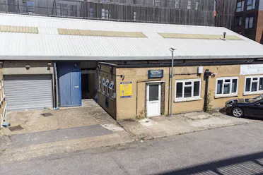 Unit 2 Kildare Close, Middlesex, Industrial / Warehouse To Let - 1 3x2.jpg - More details and enquiries about this property