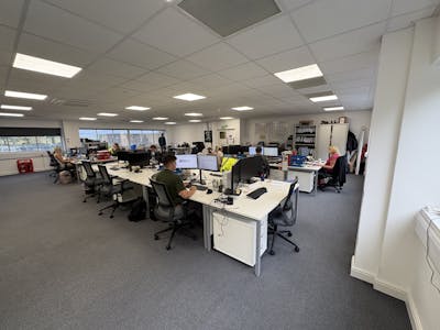 Backstone Business Centre, Cleckheaton Road, Bradford, Office To Let - IMG_1826.jpeg
