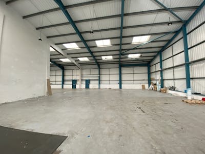 Unit 27, Aberaman Park Industrial Estate, Aberdare, Industrial To Let - Image 2