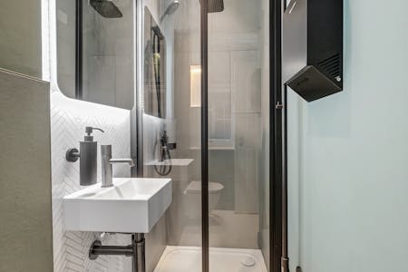 42 Conduit Street, 42 Conduit Street, London, Office / Retail To Let / For Sale - ConduitStreet4285.jpg