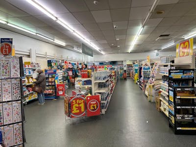 4 Berriew Street, Welshpool, Retail To Let - WhatsApp Image 20250924 at 115829.jpeg