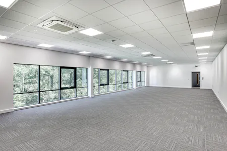 Unit 5 Bartley Junction, Hook, Industrial / Warehouse To Let - AWP_4269_edit.jpg