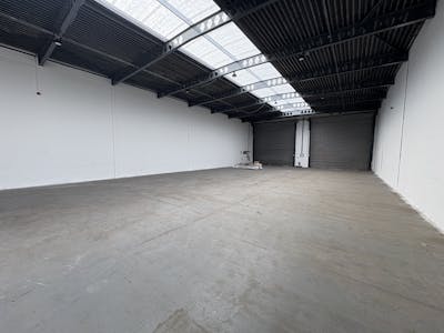 Unit 5 & 6 Warren Road, Longwood Park, Trafford Park, Industrial To Let - IMG_0680.jpg