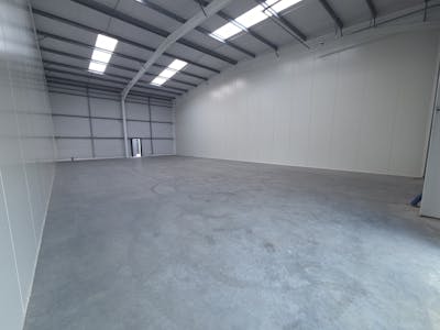 Unit 24, Roscommon Way, Canvey Island, Industrial To Let - WhatsApp Image 2026-04-14 at 16.51.54 (2).jpeg