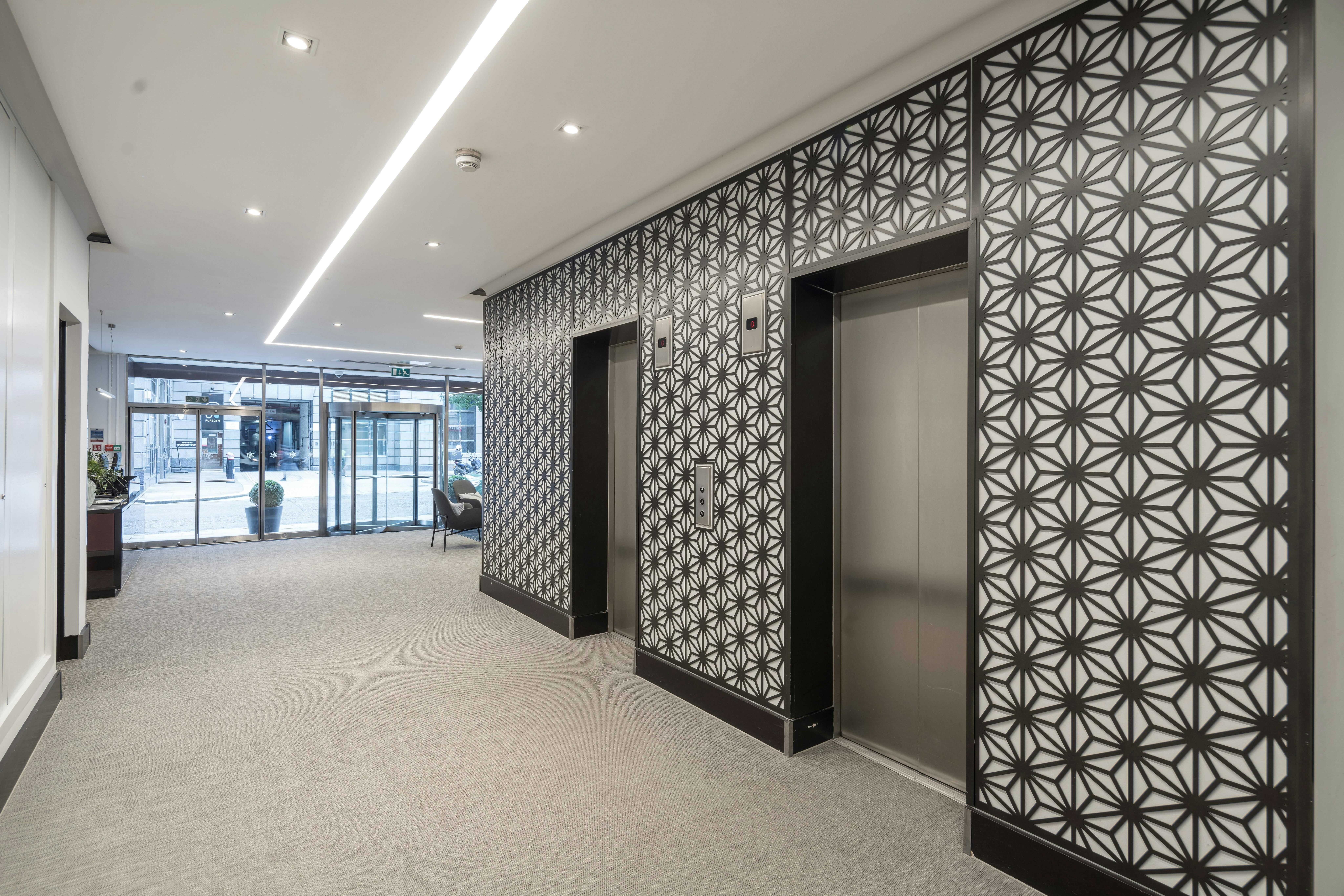 Office in London - photo 4