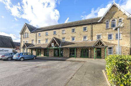 Unit 7, Clover House, Sleaford, Office To Let - 16BOC160036_03.jpg