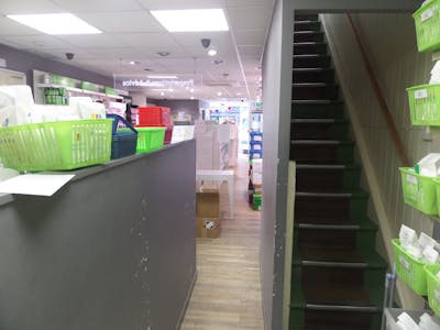 4 Westgate, Ripon, Retail For Sale - 20220513 081832.jpg