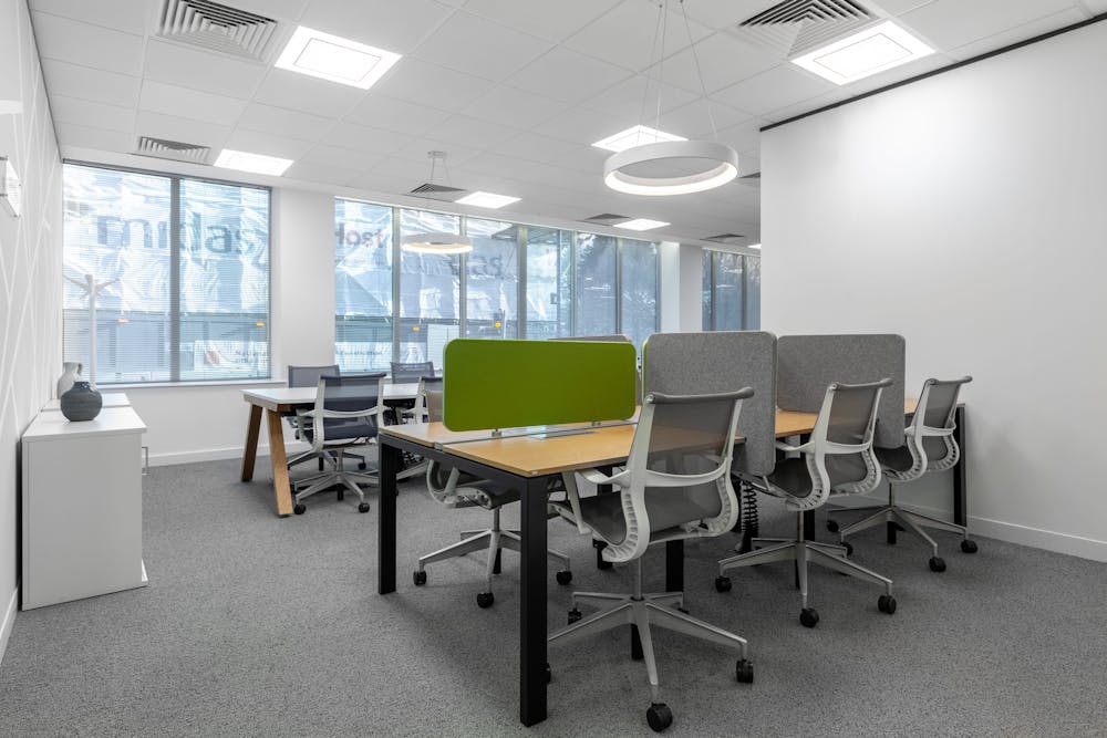 Regus, Cumberland House - 3851_4.jpeg