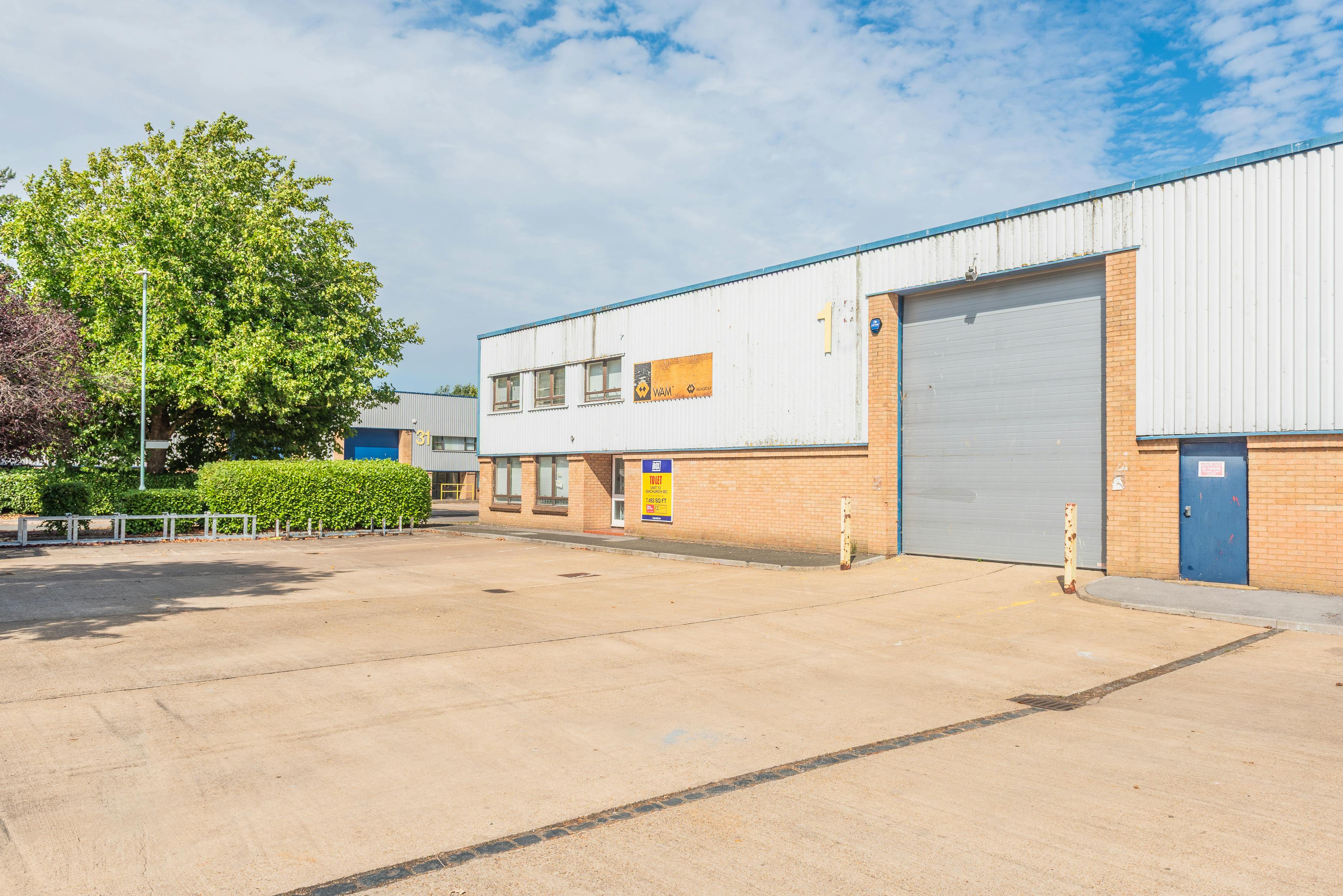 Industrial Unit in Tewkesbury - photo 3