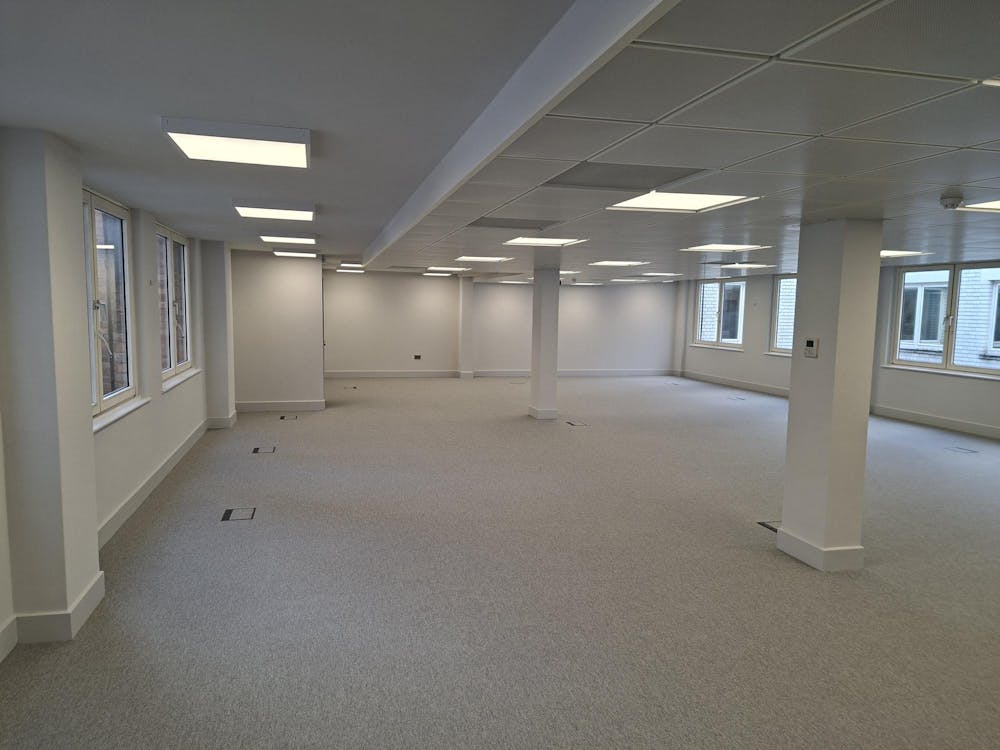 Part 4th Floor, 65 New Street, Birmingham, Office To Let - 20260514_150529.jpg