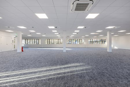 First Floor, Hampden Court, High Wycombe, Office To Let - 101969_Hampden-Court-Kingsmead-Business-Park (10).jpg