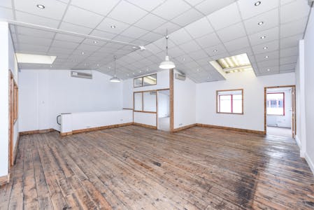 20 Metro Business Centre, Park Royal, Industrial To Let - 390850 5.jpg