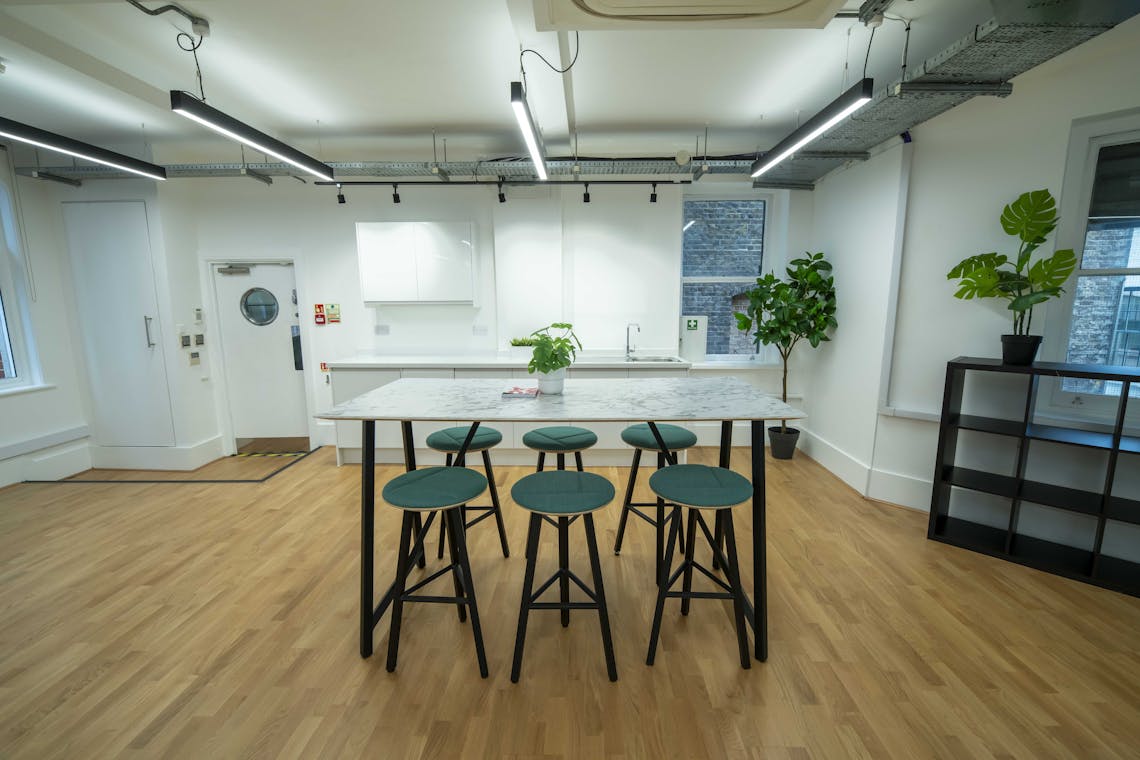 KF200011HDR.jpg 83-84 Long Acre, London, Office To Let - KF200011HDR.jpg