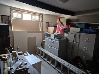 481 Oldham Road, Manchester, D1 (Non Residential Institutions) / Leisure / Office / Retail To Let - 20260423_125059.jpg