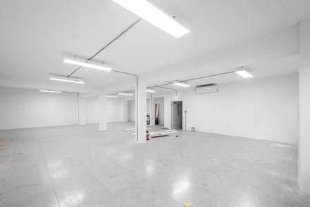 9-13 Osborn Street, London, Healthcare / Leisure / Office / Retail To Let - Osborn St 9  Low Res 12.jpg