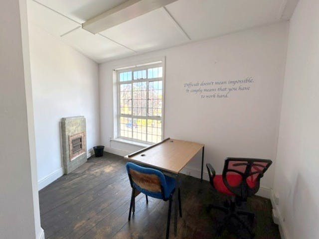 The Green, Slough, A3 / Industrial / Office / Retail For Sale - First floor office 3 i.jpg