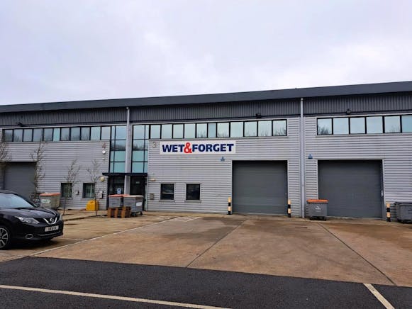 Unit 3, Basingstoke, Industrial / Industrial To Let - 20230203_130050.jpg