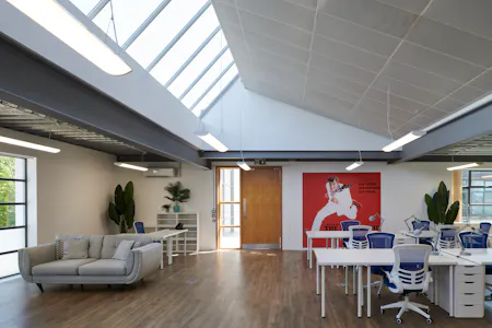 Ealing Studios, London, Office To Let - 2024Oct_EalingStudioAlecGinterior_GMP041602201.jpeg