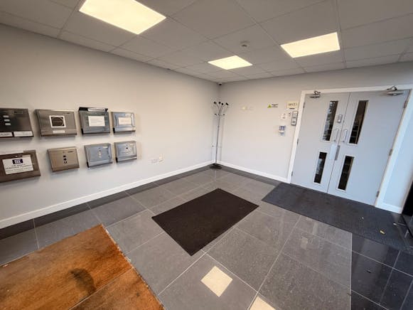 Ground Floor, Cohav House, Southend-on-Sea, Office To Let - IMG20251119WA0043.jpg