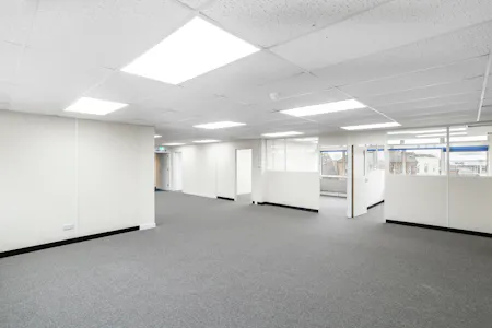 Hille House, Watford, Office To Let - Hille  Watford22.jpg