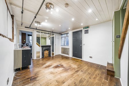 7 High Street, Pinner, Investment / Office / Retail For Sale - 1244588 2.jpg