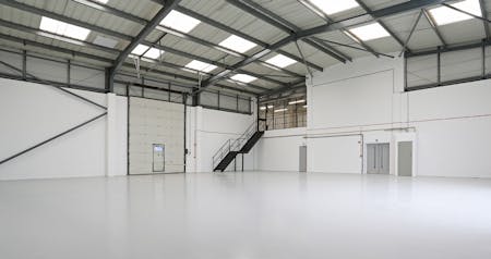 9 Southwood Business Park, Armstrong Mall, Farnborough, Industrial / Warehouse To Let - Warehouse