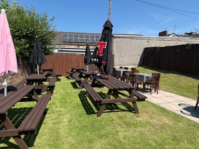 Turnkey Free of Tie Public House, Legends Bar, 75 Graham Street, Airdrie, Bar / Pub For Sale - IMG_1721.jpg