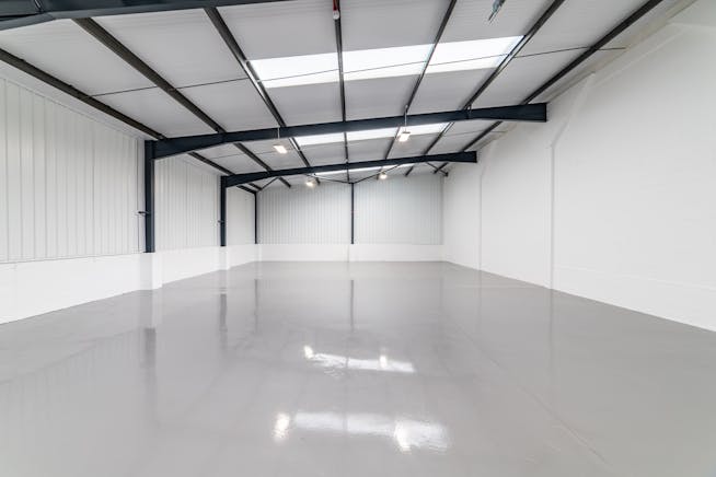 Unit 3 Wellington Park Industrial Estate, Staples Corner, Industrial To Let - Wellington_Park_Ind_Estate086.jpg