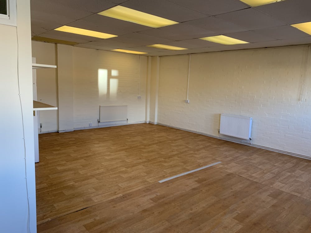 Unit 6, 8 Greenock Road, Industrial/Logistics / Office To Let - 78F0E8583DA14FFE9F970AFF5CB3BFD4.jpeg