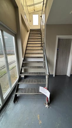 Archersfield, Basildon, Industrial / Office To Let / For Sale - WhatsApp Image 2025-02-18 at 14.04.16_a26a6fd7.jpg