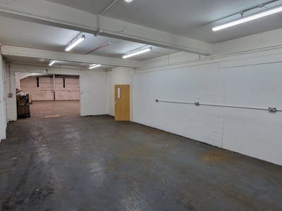 MTS House, Stockport, Industrial/Logistics To Let - 20240326_130803.jpg