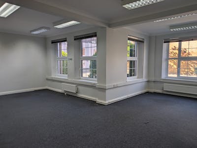 Sequel House, The Hart, Farnham, Office To Let / For Sale - PXL_20260420_090445044.jpg