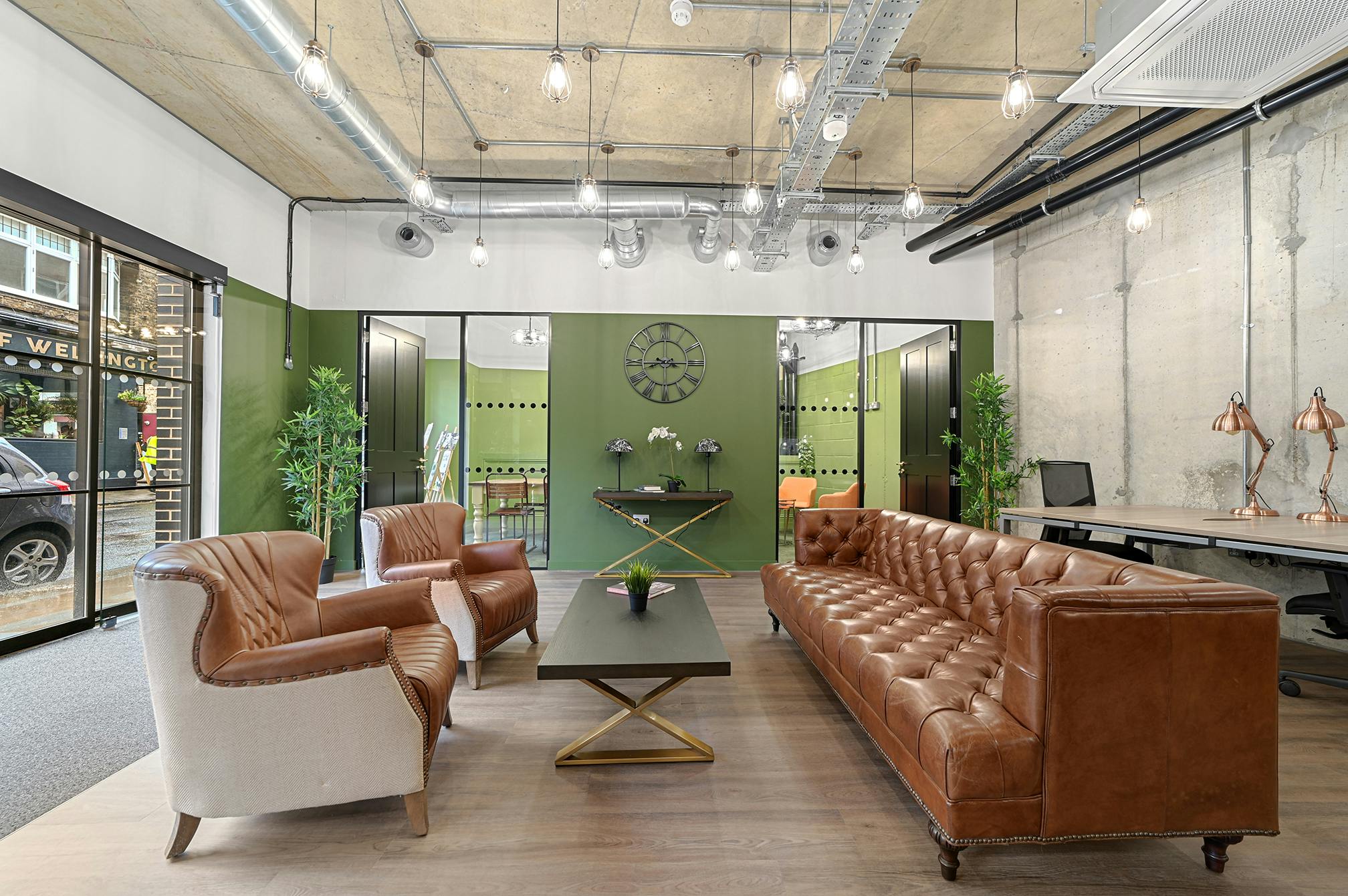 Office in London - photo 4