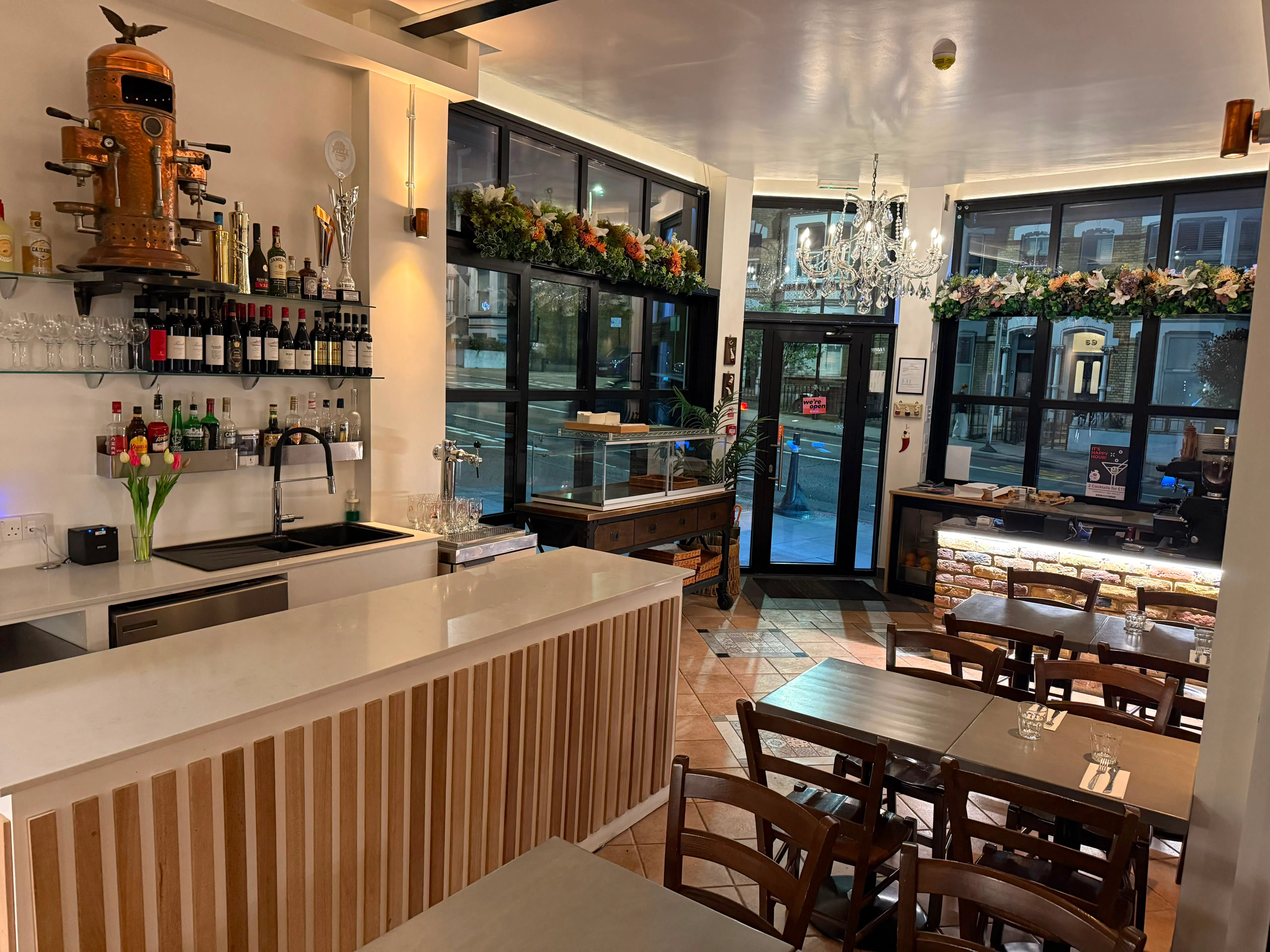 64 Battersea Rise, London, Restaurant To Let - 035cf1e8-b9fb-4023-988d-3a8fdd18ff17.jpg