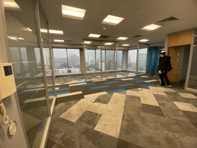 Basilica, Leeds, Office To Let - IMG_2421.jpg